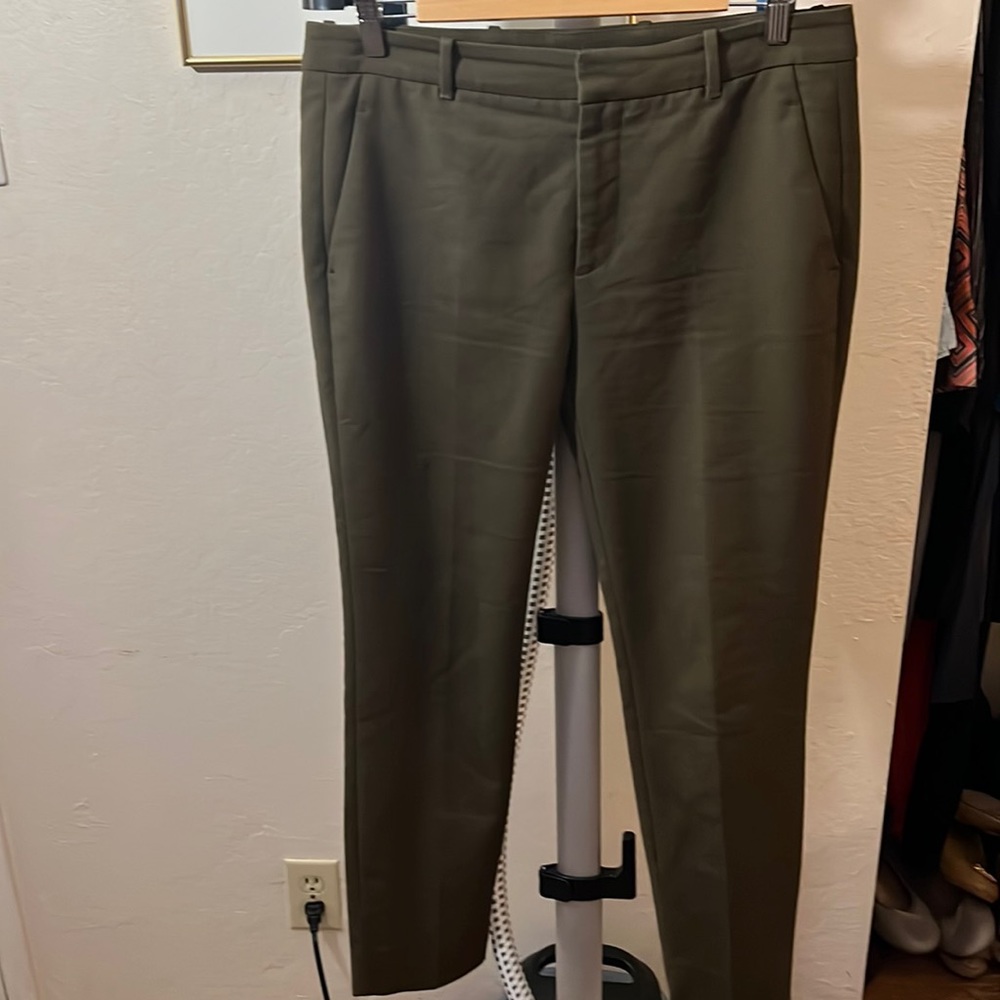 Olive Green Zara Cropped Pants Size 8. Donated 5/30